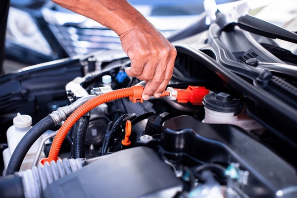 The Ultimate Guide to Engine Repair and Troubleshooting: Be the Master of Your Machine